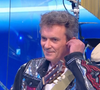 Nagui annonce le départ du musicien Fabrice dans "N'oubliez pas les paroles".