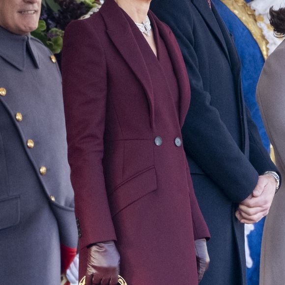 Le prince William, prince de Galles, et Catherine (Kate) Middleton, princesse de Galles lors de la cérémonie de bienvenue pour la visite d'État de l'émir du Qatar Tamim ben Hamad Al-Thani à Londres, Royaume Uni, le 3 décembre 2024. © GoffPhotos/Bestimage