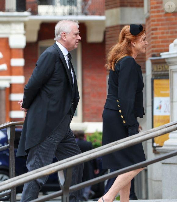 Le prince Andrew arrive à la messe de Requiem de la duchesse de Kent, à la cathédrale de Westminster, dans le centre de Londres. Photo by GOFF  / BESTIMAGE