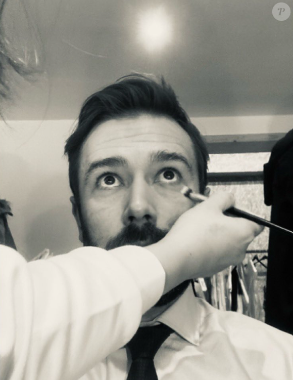 Sur Instagram, il annonce devenir préparateur mental.

Charles Lelaure, acteur vu dans "Demain nous appartient".