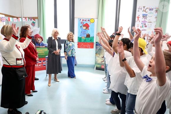 Camilla Parker Bowles, reine consort d'Angleterre, visite l'école primaire "Istituto Comprensivo Alessandro Manzoni" à Rome, le 9 avril 2025. Le couple royal britannique est en voyage officiel de quatre jours en Italie. Imago/PsnewZ/Bestimage