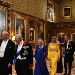 Kate Middleton est arrivée aux côtés de Michael Boulos, le mari de Tiffany Trump.

Les membres de la famille royale et leurs invités arrivent au banquet d'Etat organisé pour Donald et Melania Trump au château de Windsor. © PA Photo/ Bestimage