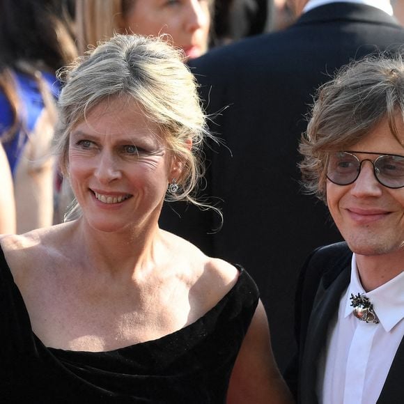 Alex Lutz et Karine Viard, tapis rouge 'The Old Oak' lors du 76ème Festival International du Film de Cannes, au Palais des Festivals, 76ème Festival de Cannes, à Cannes, France, le 26 mai 2023. Photo byLionel Urman/ABACAPRESS.COM