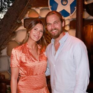 Exclusif - Camille Cerf (Miss France 2015) et son conjoint Théo Fleury lors de l'opération "L'été gaulois fait son grand retour au Parc Astérix" à Plailly le 8 juillet 2022.

© Christophe Aubert via Bestimage