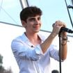 Léon Hesby, fils de Patrick Bruel et Amanda Sthers, prend la parole après les derniers événements : "J'ai été bien accueilli"