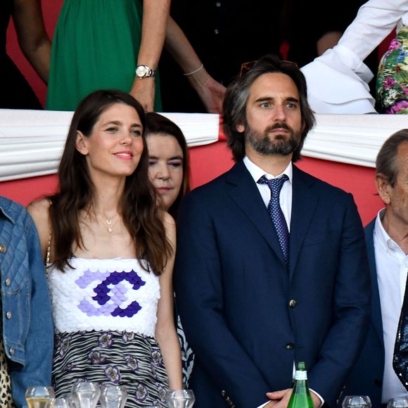 No Tabloïds - Charlotte Casiraghi et son mari Dimitri Rassam durant la dernière soirée de la 17eme édition du Longines Global Champions Tour à Monaco, le 1er juillet 2023 sur le port de Monaco, pour le Longines Global Champions. C'est le français Julien Épaillard qui a remporté le Longines Global Champions Tour Grand Prix du Prince de Monaco, doté de 1,5 millions d'euros, suivi par Harrie Smolders et Jane Sadran. © Bruno Bebert/Bestimage