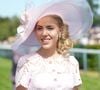Maria Carolina, en couple avec Jordan Bardella, reste absente des photos.

S.A.R. la Princesse Maria Carolina de Bourbon des Deux-Siciles - Prix de Diane Longines 2026 à l'Hippodrome de Chantilly le 14 juin 2026. © Anne-Sophie Guebey / Bestimage