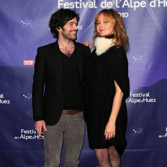 Romain Duris et Julie Ferrier posent lors du photocall du film l'Arnacoeur au 13ème Festival du Film de Comédie de l'Alpe d'Huez à l'Alpe d'Huez, France, le 23 janvier 2010. Photo Jeremy Charriau/ABACAPRESS.COM