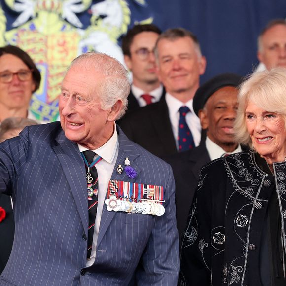 "L’humanité et l’empathie d’une personne aussi extraordinaire assumant un rôle extraordinaire", souligne Paul S. Benney.

La famille royale britannique assiste à un concert pour marquer le 80e anniversaire du jour de la Victoire en Europe (VE Day) à Horse Guards Parade à Londres, le 8 mai 2025 @Chris Jackson/WPA-Pool/Bestimage