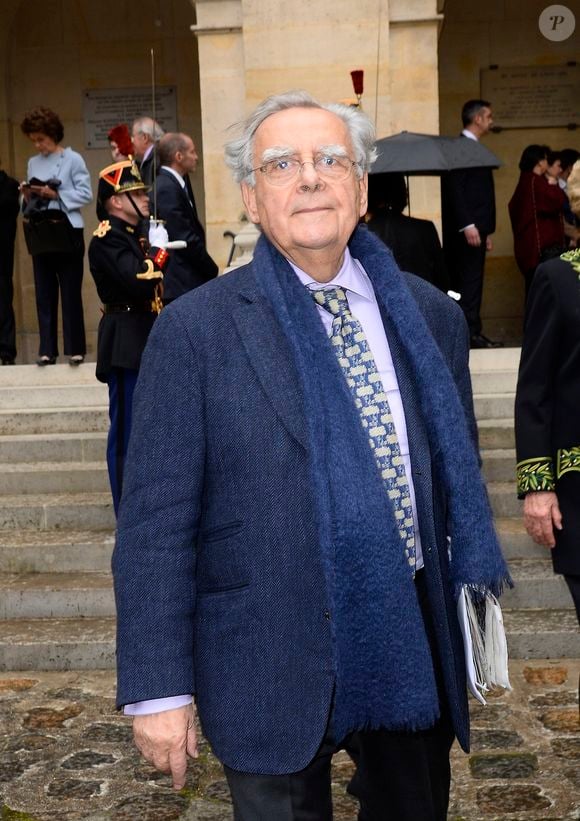 Bernard Pivot - Le journaliste écrivain Marc Lambron entre à l'Académie Française à Paris le 14 avril 2016. © Coadic Guirec/Bestimage