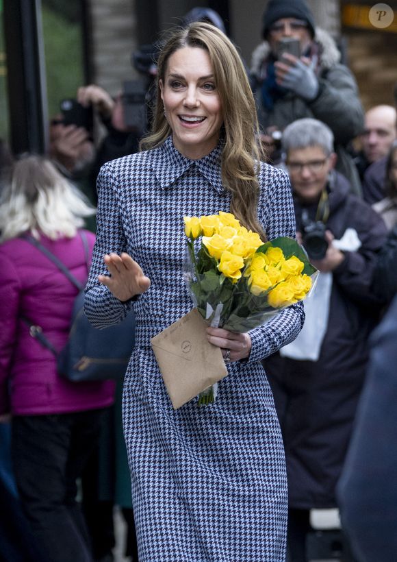 Catherine (Kate) Middleton, princesse de Galles, quitte l'association Anna Freud à Londres, le 27 novembre 2025.

GOFF  / BESTIMAGE