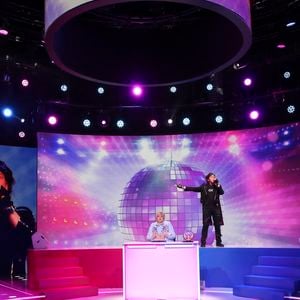 Exclusif - Boris, Laurence Boccolini, lors de l'enregistrement de l'émission "On Connait La Chanson Années 90", présentée par L.Boccolini et diffusée le 19 mai 2026 sur W9, à Paris, France, le 8 avril 2026. © Jack Tribeca/Bestimage