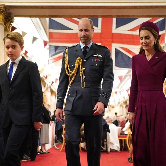 Le prince George de Galles, Le prince William, prince de Galles, Catherine (Kate) Middleton, princesse de Galles lors des célébrations de la seconde guerre mondiale le 5 mai 2025. Photo par Yui Mok/WPA-Pool / Julien Burton / Bestimage