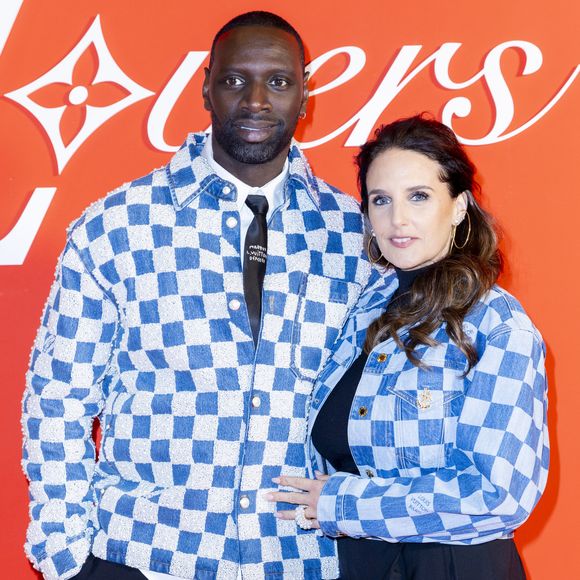 Hélène a été une "évidence" pour Omar Sy

Omar Sy, Hélène Sy – Photocall du Défilé de mode Louis Vuitton Homme, Collection Automne-Hiver 2024/2025 dans le cadre de la Fashion Week de Paris, France, le 16 Janvier 2024. 

© Olivier Borde / Bestimage