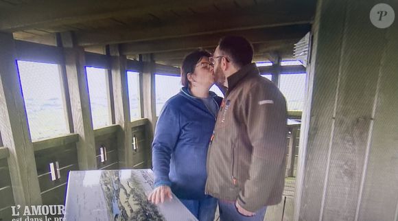 Anthony avec sa prétendante Evelyne dans "L'amour est dans le pré"