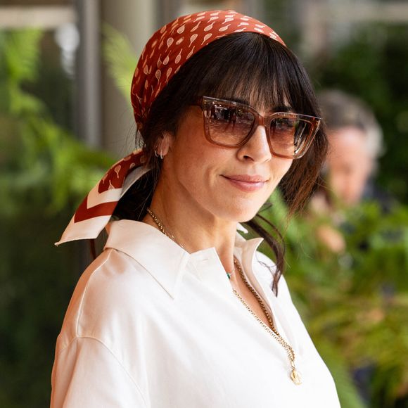 La chanteuse Nolwenn Leroy a fait sensation ce jeudi dans les tribunes du célèbre tournoi de Roland-Garros.

Nolwenn Leroy au village lors des Internationaux de France de Tennis de Roland Garros. 

© Jacovides / Moreau / Bestimage