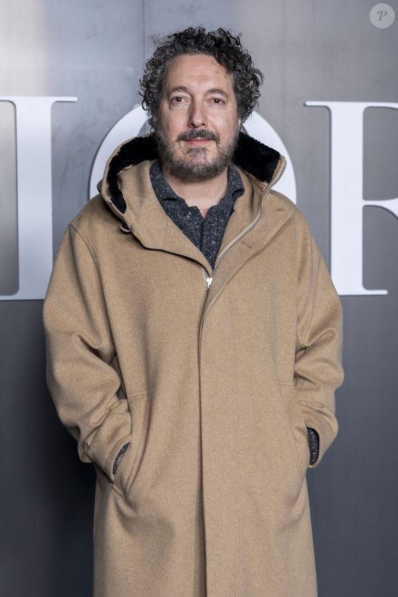 Guillaume Gallienne au photocall du défilé Dior Homme à l'École-Militaire lors de la semaine de la mode masculine automne/hiver 2025-2026 à Paris, France, le 24 janvier 2025. © Olivier Borde/Bestimage