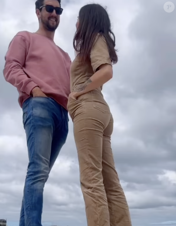 Elle n'est plus un coeur à prendre
Tracy et Flo de "Mariés au premier regard" Capture d'écran de la vidéo Instagram de Flo.
