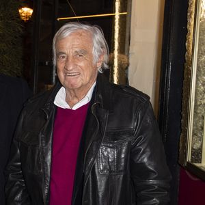 Jean-Paul Belmondo - 4ème Edition des "Trophées du Bien-Etre" au théâtre de la Gaité Montmartre à Paris, le 22 septembre 2019. Les "Trophées du Bien-Etre" sont une occasion unique de récompenser chaque année une innovation médicale, un geste, une action, une pièce de théâtre, un film, un concert, une musique, un produit du quotidien, une amélioration urbaine qui auront contribué à créer le bien-être pour le plus grand nombre. © Pierre Perusseau/Bestimage