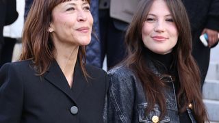"Les chats ne font pas des chiens" : Sophie Marceau évoque ses deux enfants de 30 et 23 ans, Vincent et Juliette, et ce qu'elle attend d'eux