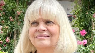 Isabelle Nanty bientôt de retour : un célèbre proche de l'actrice donne des nouvelles de son état