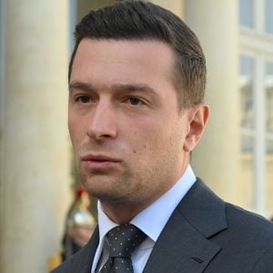 Jordan Bardella, président du Rassemblement National (RN) - Les chefs de partis arrivent à l'Elysée pour une réunion au format "Saint-Denis" avec Emmanuel Macron, président de la République Française. Le format dit "Saint-Denis" caractérise une rencontre entre le chef de l'Etat et tous les chefs de partis représentés au Parlement, avec pour objectif de trouver des voies de compromis politique. Paris, le 18 septembre 2026.
© Christian Liewig/Bestimage