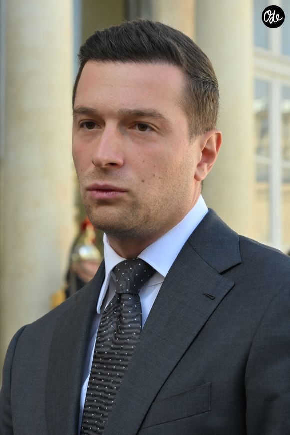 Jordan Bardella, président du Rassemblement National (RN) - Les chefs de partis arrivent à l'Elysée pour une réunion au format "Saint-Denis" avec Emmanuel Macron, président de la République Française. Le format dit "Saint-Denis" caractérise une rencontre entre le chef de l'Etat et tous les chefs de partis représentés au Parlement, avec pour objectif de trouver des voies de compromis politique. Paris, le 18 septembre 2026.
© Christian Liewig/Bestimage