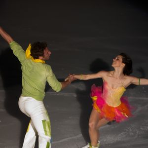 Leur tandem a marqué l'histoire du patinage lors de nombreuses compétitions prestigieuses, des Championnats du monde junior en 2001 à Sofia jusqu'à ceux de Hamar en 2002. 

Nathalie Péchalat et Fabien Bourzat en spectacle avec l'équipe de France de patinage (avant-dernière date de la tournée)à Boulogne-Billancourt le 26 avril 2014