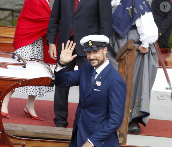 Le prince Haakon - La famille royale de Norvège lors du jubilé de 25 ans de règne du roi Harald de Norvège à Trondheim, le 23 juin 2016.