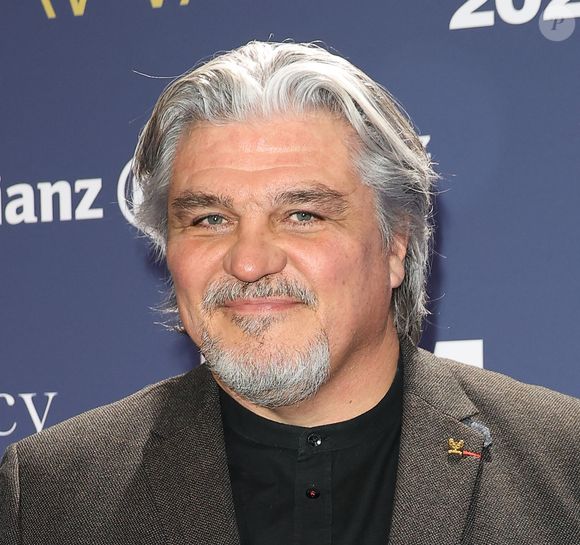 David Douillet à la 19ème édition des "BFM Awards" à la Pyramide du Louvre à Paris. Crédit Coadic Guirec/Bestimage
