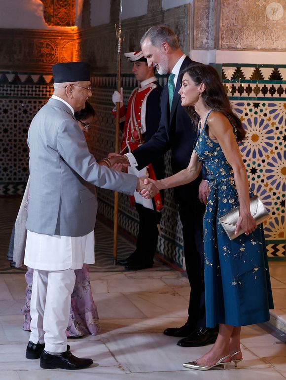 La reine Letizia et le roi Felipe VI d'Espagne organisent un dîner d'État en l'honneur des chefs d'État en visite au Real Alcazar, le 29 juin 2025.

Photo : Lalo Yasky / Bestimage
