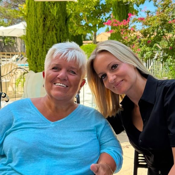 " je ne remarcherai pas. J'ai 69 ans...", déclare Mimie Mathy dans un extrait de l'interview partagé ce dimanche matin

Mimie Mathy est l'invitée d'Audrey Crespo-Mara pour le portrait de "Sept à Huit" sur TF1 dimanche 30 août 2026. L'entretien a été réalisé chez l'actrice, à Vaisons-la-Romaine.