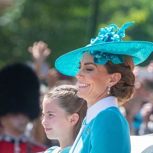 La princesse de Galles Cathrerine et la princesse Charlotte sont vues dans le Mall pendant le défilé du Trooping of the Colour, le 14 juin 2025, à Londres, Royaume-Uni. Photo par Tayfun Salci/ZUMA Press Wire/ABACAPRESS.COM