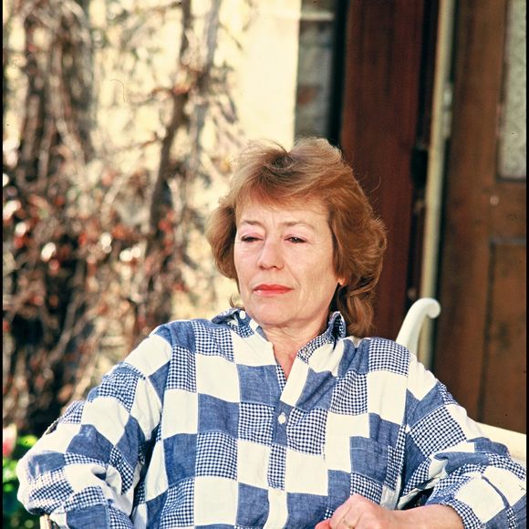 Archives - Annie Girardot sur le tournage du vent des moissons