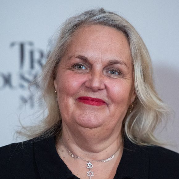 L'animatrice n'est restée que deux ans avec lui...

Valerie Damidot à l'avant-première du film Les Trois Mousquetaires : Milady (Les Trois Mousquetaires : Milady) au Cinéma Le Grand Rex à Paris, France, le 10 décembre 2023. Photo par Aurore Marechal/ABACAPRESS.COM