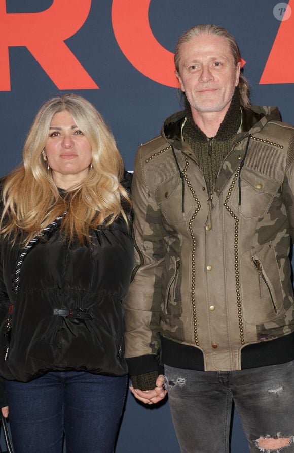 Emmanuel Petit et sa compagne Asma - Première du film "Mercato" au cinéma "Le Grand Rex" à Paris, le 17 février 2025.
© Guirec Coadic/Bestimage