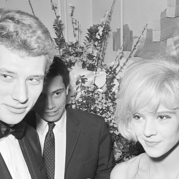 Archives - En France, à Paris, lors d'une soirée à l'OLYMPIA, Johnny HALLYDAY et sa fiancée Sylvie VARTAN. Le 17 janvier 1964
© Jean-Claude Colin via Bestimage