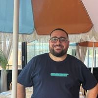 "Ce soir, on est complet" : J'ai testé Cramat', le restaurant éphémère d'Alexy Algar-Denos (Top Chef) et voici ce qu'il faut en retenir