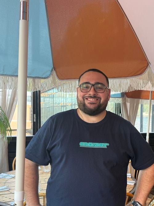 "Ce soir, on est complet" : J'ai testé Cramat', le restaurant éphémère d'Alexy Algar-Denos (Top Chef) et voici ce qu'il faut en retenir