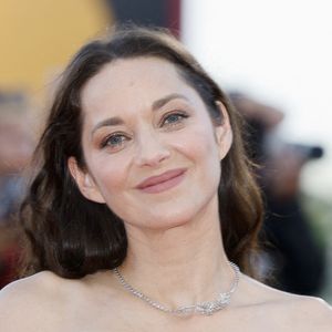 Le restaurant de Marion Cotillard est cependant encore en activité.

Marion Cotillard lors du Festival international du film de Venise, le 4 septembre 2026. Photo de Marco Piovanotto/Abacapress.com