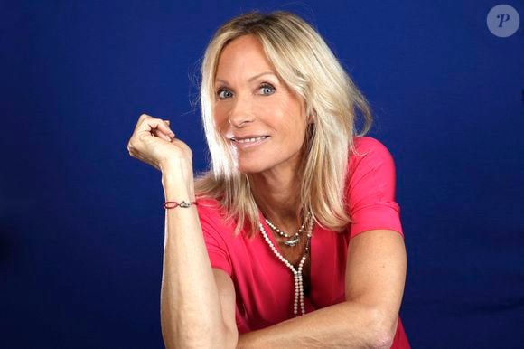 Rebecca Hampton pose lors d'une séance de portrait à Paris, France, le 20 septembre 2023. Photo par VIM/ABACAPRESS.COM