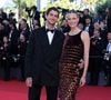 La mannequin et le champion de BMX y vivent avec leurs deux enfants et leur chien, au dernier étage d'un immeuble contemporain.

Constance Jablonski, Mattias Dandois - Montée des marches du film "El Ser Querid" lors du 79ème Festival International du Film de Cannes, le 16 mai 2026. © Jacovides-Moreau / Bestimage