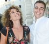 Un adage qui colle bien à Elsa Lunghini et Luigi Kröner car ce dernier a décidé de suivre les pas de sa célèbre mère en devenant acteur.

Elsa Lunghini et son fils Luigi Kröner lors du premier jour de la 11ème édition du festival du Film Francophone d'Angoulême, France, le 21 août 2018. © Coadic Guirec/Bestimage