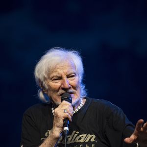 Hugues Aufray en concert au Zenith de Rouen le 27 juin 2026. © Pierre Perusseau/Bestimage
