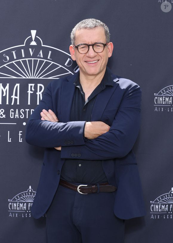 Dany Boon lors de la présentation de son film "Regarde" au Festival du Cinéma Francais et de la gastronomie d'Aix-les-Bains, France, le 3 juin 2025. © Denis Guignebourg/Bestimage
