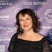 "Je le conseille pour se défouler" : À 61 ans, Anne Roumanoff pratique ce sport pour rester en forme, il est aussi bénéfique pour la mémoire