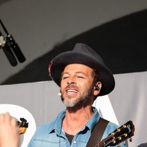Christophe Maé donne un concert lors du match caritatif organisé par le footballeur français Pascal Olmeta au profit de son association "Un Sourire, Un espoir pour la Vie" au stade Chaban-Delmas. À Bordeaux, en France, le 27 mai 2019.  Photo de Thibaud Moritz/Abaca