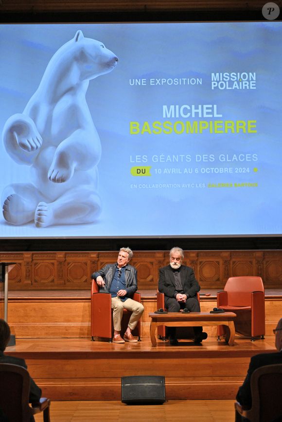 Exclusif - François Cluzet et Michel Bassompierre - Vernissage de l'exposition "Les Géants des Glaces" de Michel Bassompierre au musée océanographique de Monaco, le 10 avril 2024. 

© Bruno Bebert / Bestimage