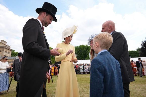 Le prince William, prince de Galles, et Catherine (Kate) Middleton, princesse de Galles, lors de la Royal Garden Party de Buckingham Palace à Londres, le 20 mai 2025. Aaron Chown/WPA-Pool / Julien Burton via Bestimage