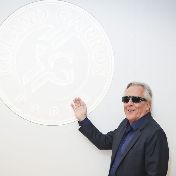 Exclusif - Gilbert Montagné en coulisses de l'enregistrement de l'émission "Le plus grand karaoké de France : Les tubes de légendes" au stade Roland Garros à Paris.

© Jack Tribeca / Bestimage